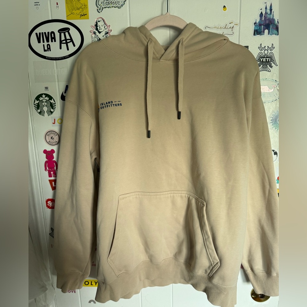 Island Outfitters Women’s Large Sweatshirt